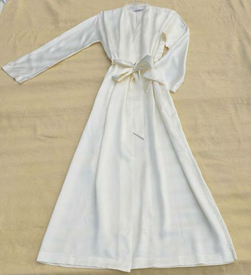 100% silk Lady's Sleep Lounge Robes Long Nightwear Robe Bedgown Sleep wear Ivory Color L-XXL  Fast Shipping Queen Style