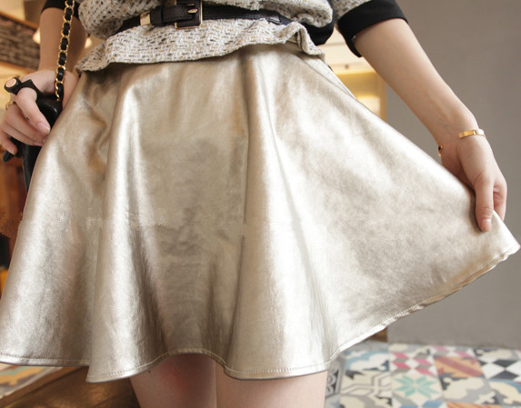 13c 2012 vintage leather skirt