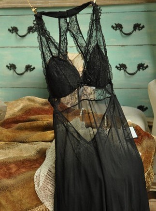 1961 ! print fashion sexy transparent deep V-neck racerback black nightgown t set