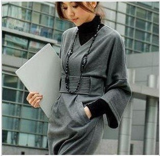 2,691 Korean ladies ' new 2012 v neck 2 Pocket dress black ash color