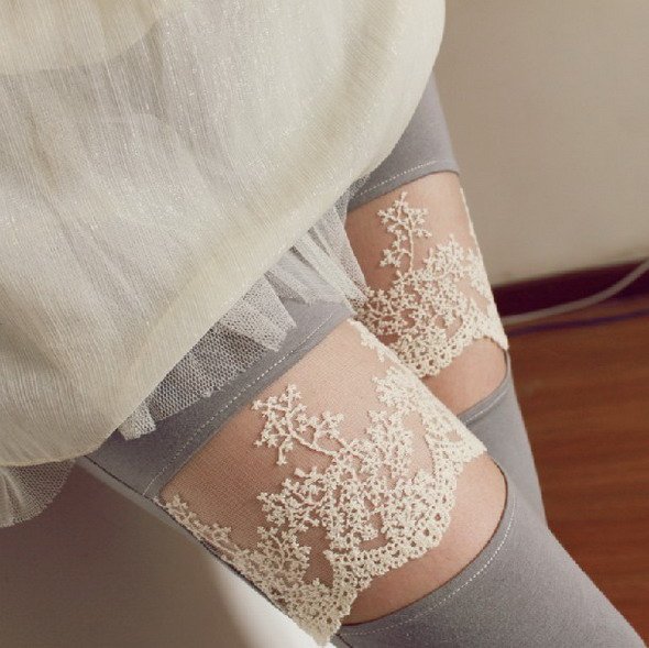 2011 latest Korean embroidered lace stitching cotton open smile Leggings fashion pants pantyhose