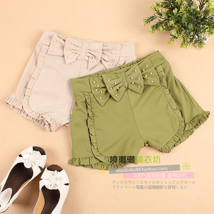 2011 new arrival pearl bow high waist pleated shorts three-color ,Free shipping.