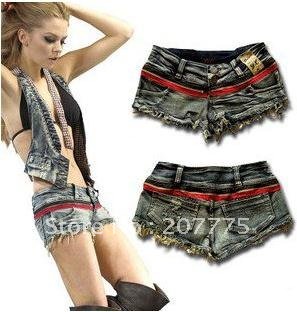 2011 new spring denim shorts, women shorts Red Zipper fashion pants free shipping