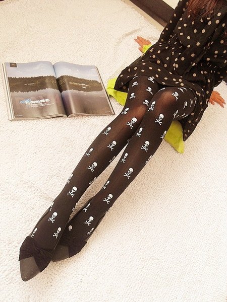 2011 ultra stylish skull and crossbones black pantyhose leggings fine packaging