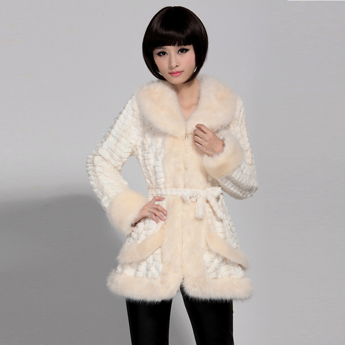 2012 autumn and winter fur collar fur coat slim princess medium-long fur white outerwear