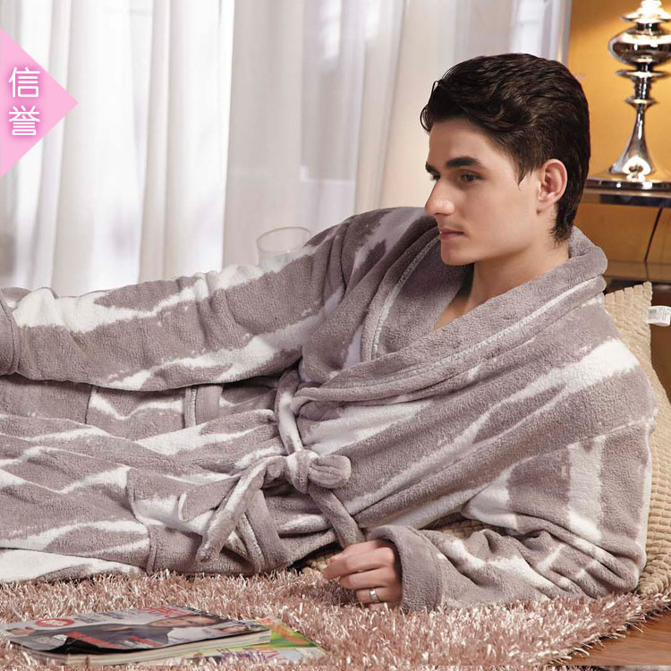 2012 autumn and winter male comfortable coral fleece sleepwear long-sleeve robe elegant stripe lounge