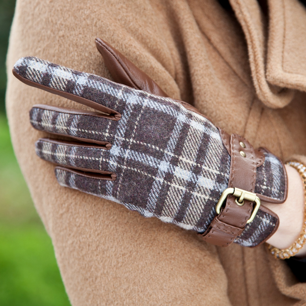 2012 autumn and winter new arrival women's fashion all-match check fabric sexy thermal sheepskin genuine leather gloves