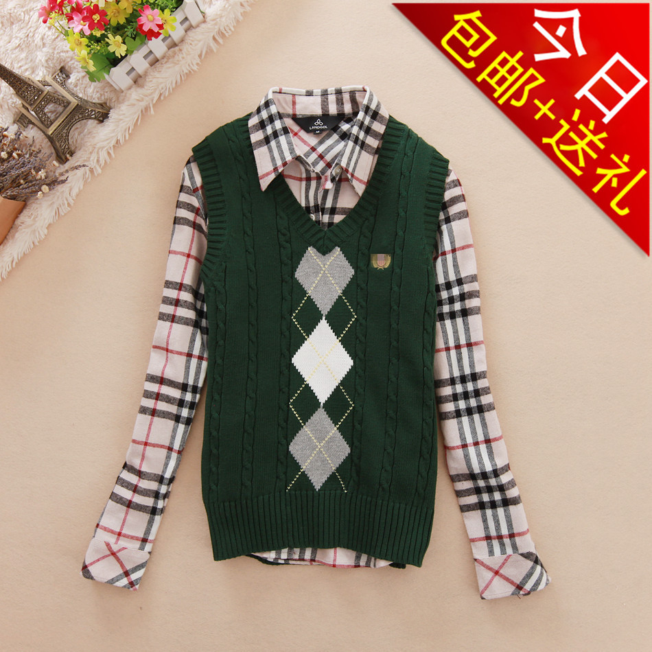 2012 autumn and winter pullover preppy style female V-neck small plaid sweater vest wool waistcoat