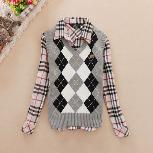 2012 autumn and winter sweet pullover bunk V-neck slim women's sweater shrug small sweater vest