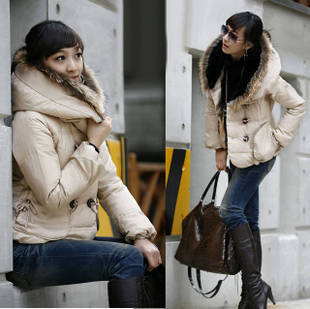 2012 autumn and winter thickening fur collar thermal short design wadded jacket cotton-padded jacket outerwear x735