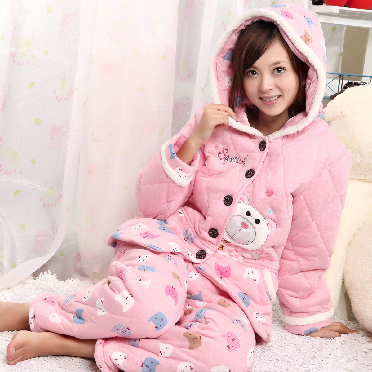 2012 autumn and winter thickening sleepwear coral fleece cotton-padded Women twinset long-sleeve lounge (PJ001)