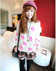 2012 autumn and winter ultra soft fashion sweet pullover mohair sweater female