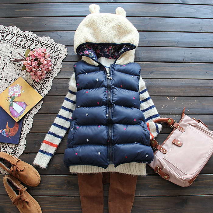 2012 autumn and winter women's anchor embroidery ear hats cotton vest