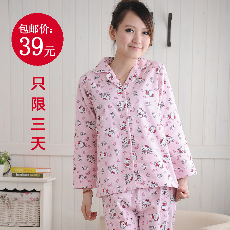 2012 autumn and winter women's at home service cartoon graphic patterns 100% cotton sleepwear lounge twinset