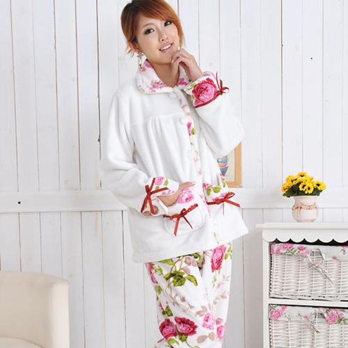 2012 autumn and winter women's coral fleece split sleep set - - white bordered floret lounge nightgown