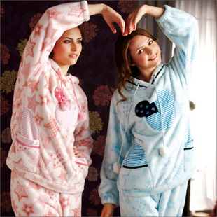 2012 autumn and winter women's thickening coral fleece thermal sleep set lounge