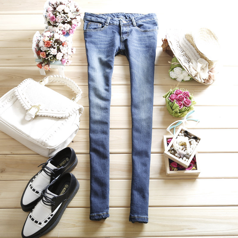 2012 autumn fashion wearing white water wash vintage low-waist skinny pants slim female pencil jeans