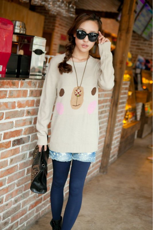 2012 Autumn new style hot sell women sweet relaxing bear smill Pullovers full O-Neck knitted Sweaters free shipping LD003