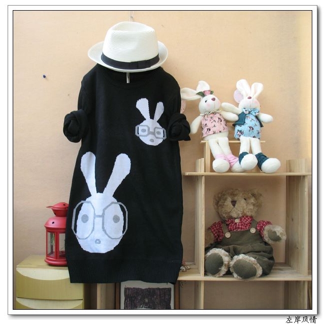 2012 autumn slim o-neck glasses rabbit medium-long sweater chromophous 213