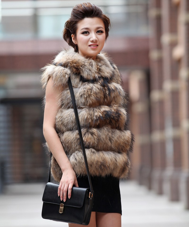 2012 autumn women's fur coat women vest raccoon fur vest