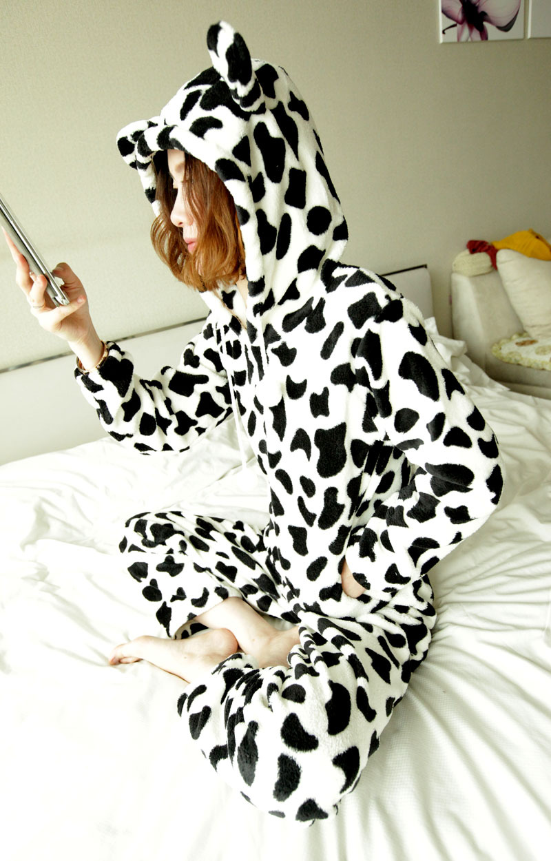 2012 female cow thermal at home service coral fleece sleep set