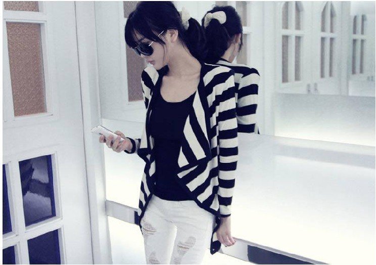 2012 Free Shipping Hot Sell New Style Ladies' Fashion Cotton Black & White Striped Cardigan