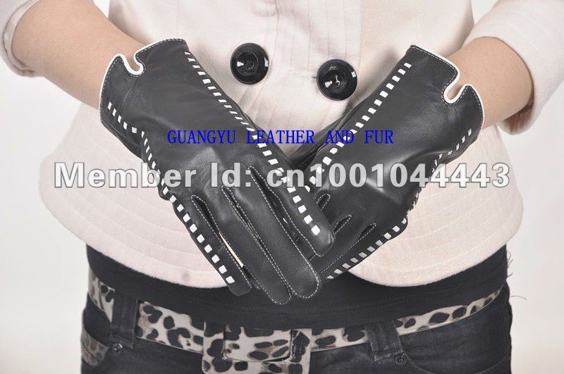 2012 Free shipping Wholesale ladies/women fashion genuine black leather gloves 010-1