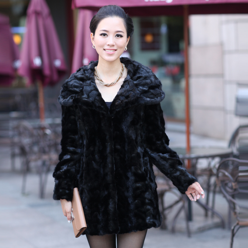 2012 fur coat mink fight mink hooded overcoat Women medium-long trench