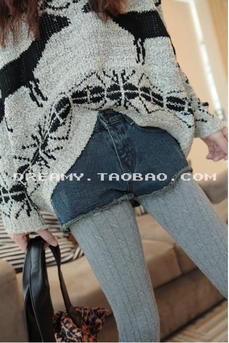 2012 jeans female loose all-match water wash dark color casual denim shorts boot cut jeans