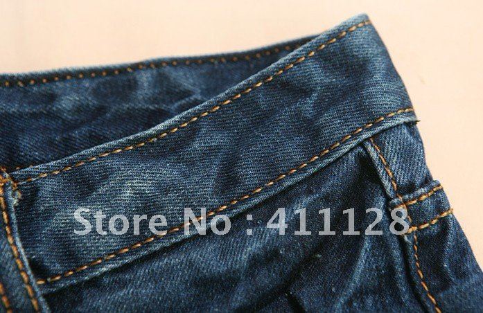 2012 Korean version  new springwomen pentacle flange hole denim shorts