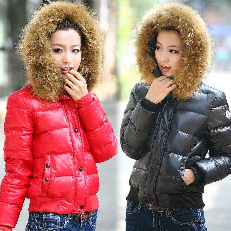 2012 luxury large raccoon fur down coat short design slim white slim down coat