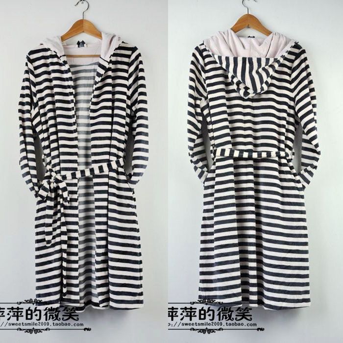 2012 male Women derlook series velvet with a hood bathrobe robe - lovers design sleepwear