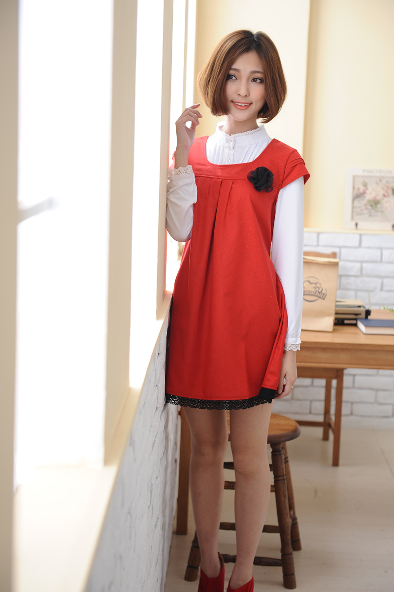 2012 maternity clothing fashion gentlewomen lace collar maternity basic shirt maternity top t-shirt