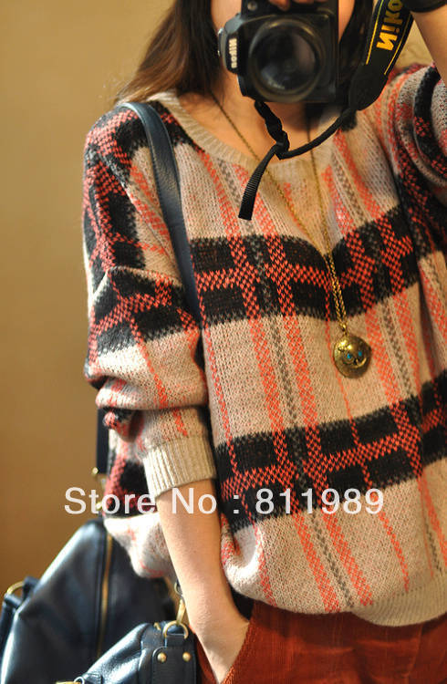 2012 new arrival Free shipping . 2012 hotsales . Fashion Ladies sweaters  ,women's winter coat sweaters for women