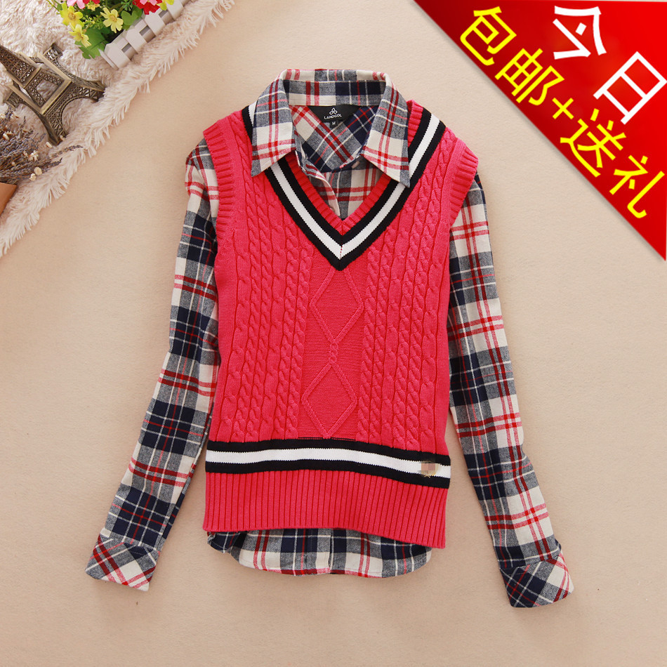 2012 new arrival preppy style V-neck slim women's sweater wool waistcoat small vest