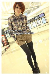 2012 new arrival Women lace double buckle casual all-match shorts