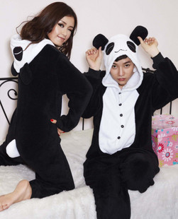 2012 new autumn and winter Animal cartoon panda pajamas /The conjoined black and white coral velvet cosplay pajamas kigurumi