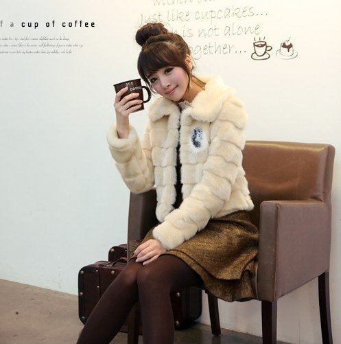 2012 New Autumn Winter Lady's Cute Artificial Fur Joker Short Coat Hot Selling Women Fur Freeing Shipping WJC14