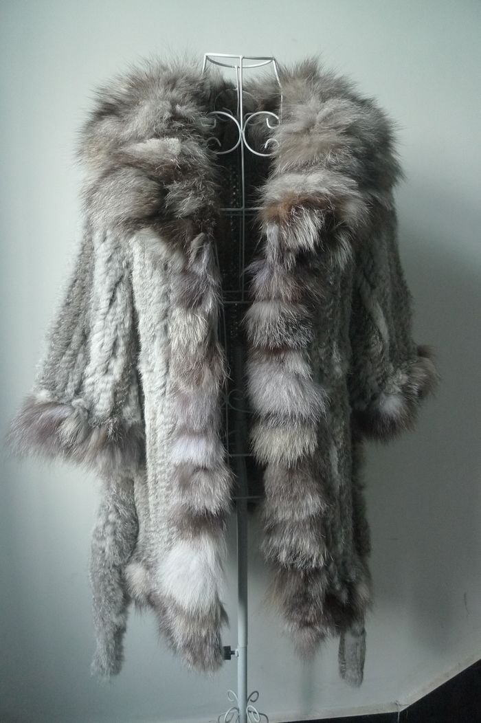 2012 New Factory Sale Rabbit Fur Coat with Fox Fur Collar OEM/Wholesale