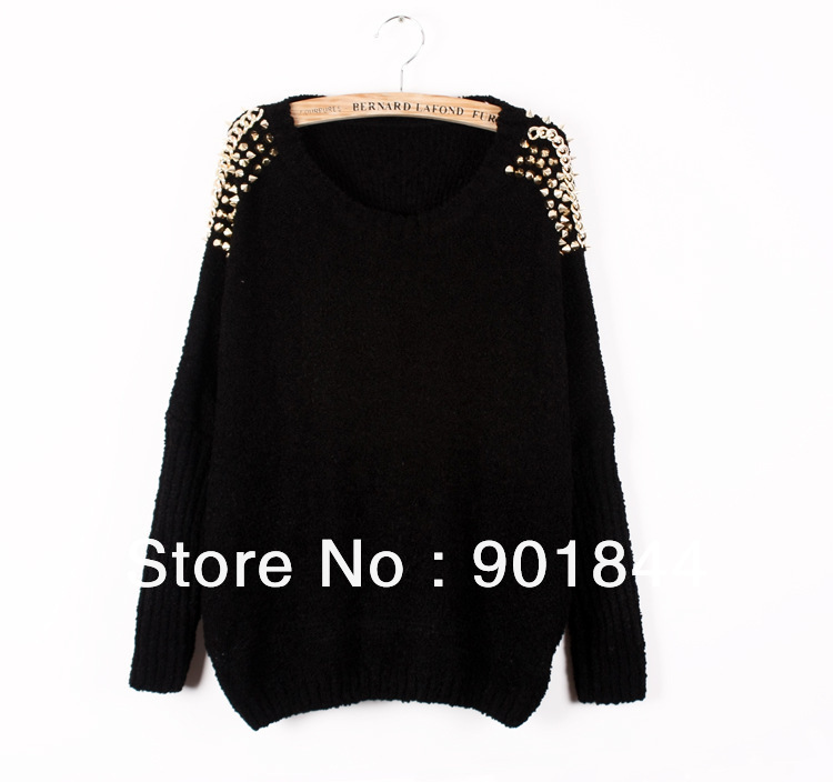 2012 New Fashion European Beading Studed O-neck Batwing Long Sleeve Casual Pullover Knitted Sweater With Rivets Free Shipping