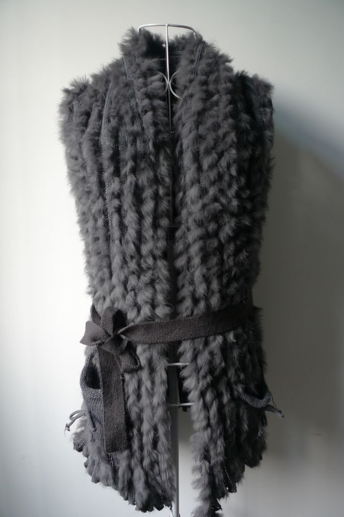 2012 New Fashion Genuine Knitted Rabbit Fur Vest drop shipping rabbit fur Shawl