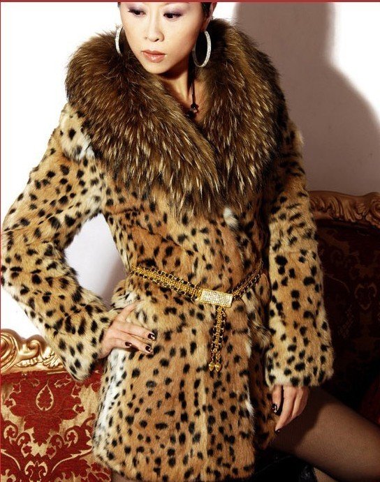 2012 new fashion lady wild nature leopard fur coat big raccoon collar long jacket winter warm female garments GFW069