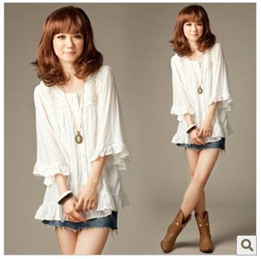 2012 New Koren Elegant Pure princess lace montage loose blouses women dress t shirt