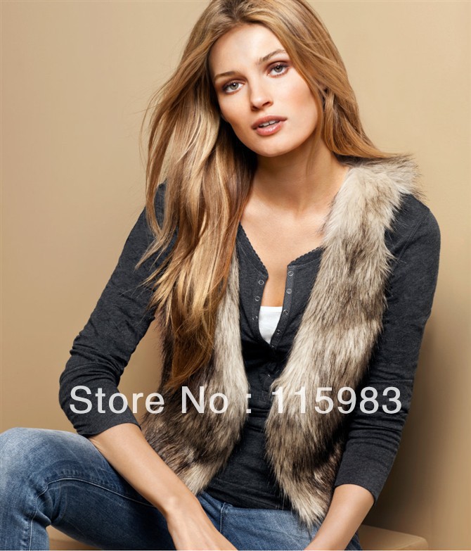 2012!! NEW!! Ms. autumn and winter fur fur vest