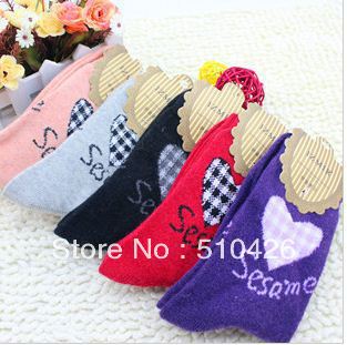 2012 new winter upset warm socks wool socks free shipping