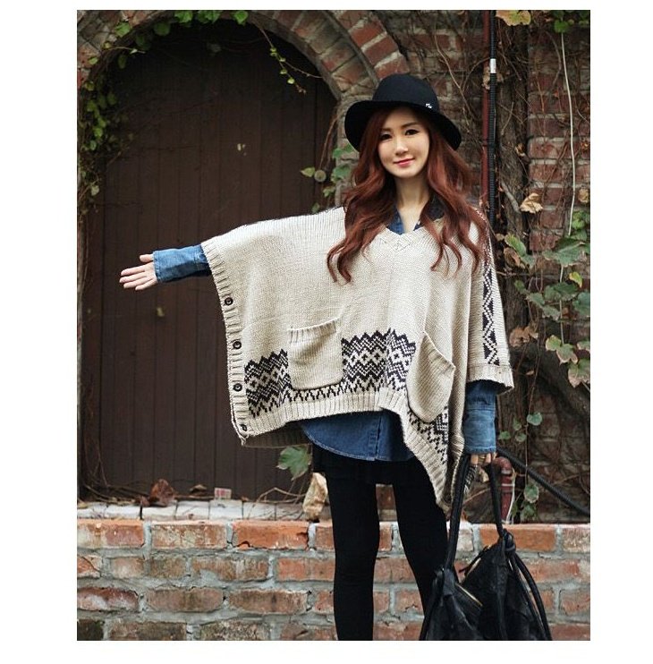 2012 New Winter Women Fashion Wavy Pattern Sweater Two Cargo Pullover Batwing Scotish Style Beige Loose Fit Outwear