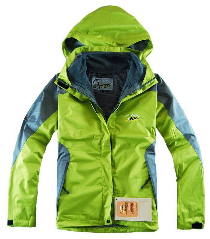 2012  new  women warm  Caulking windproof clothes MS ski suits Jackets   two-piece warm Jackets  free shipping 111