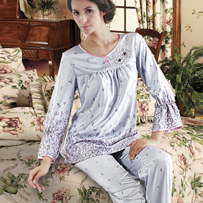 2012 NWT Autumn and winter sleepwear women's long-sleeve 100% cotton pjs pajamas set o-neck lounge 100% cotton comfortable 027