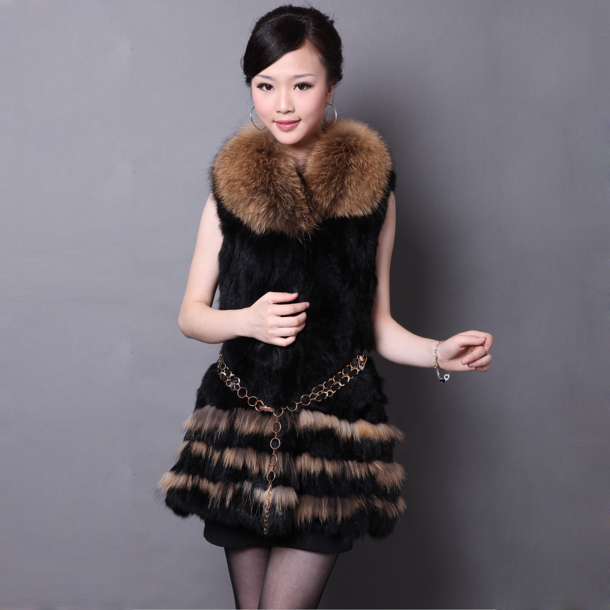 2012 rabbit fur vest with raccoon fur collar  fur vest women, size M, L, XL,XXL, freeshipping, manufacturer