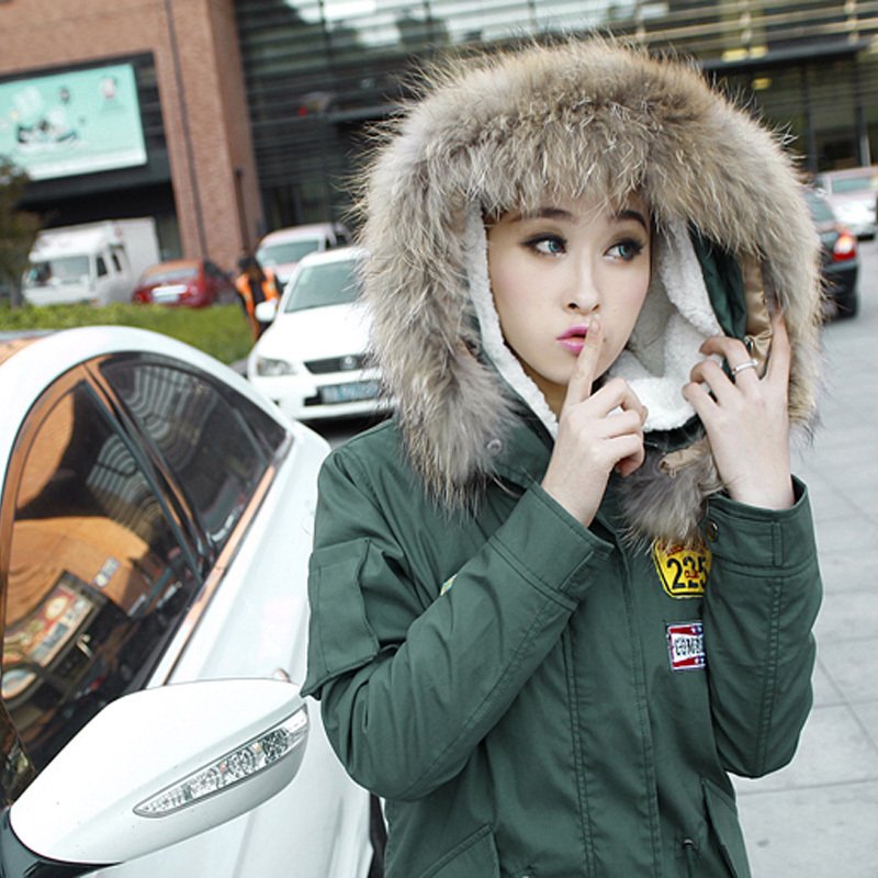 2012 raccoon fur Army Green cotton clothes overcoat thickening cotton-padded coat female